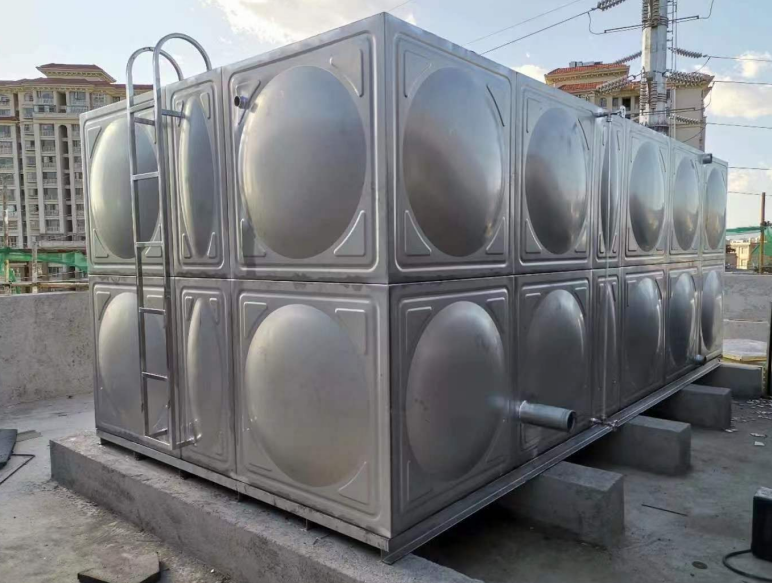 阿克苏不锈钢方形水箱根据用处可分为哪些类型的不锈钢水箱